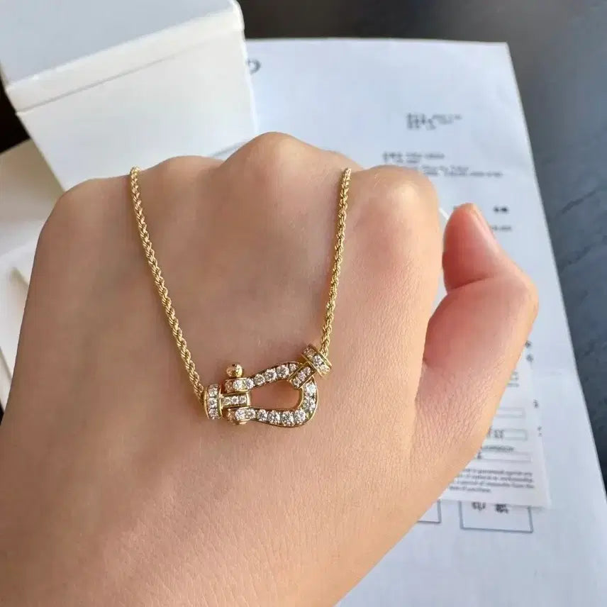 [BUNJANG] Gold Diamond Horseshoe Necklace / 골드 다이아몬드 말발굽 목걸이