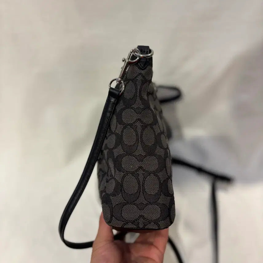 [BUNJANG] Coach Signature Satchel Tote Bag / 코치 시그니처 사첼백 토트백 가방