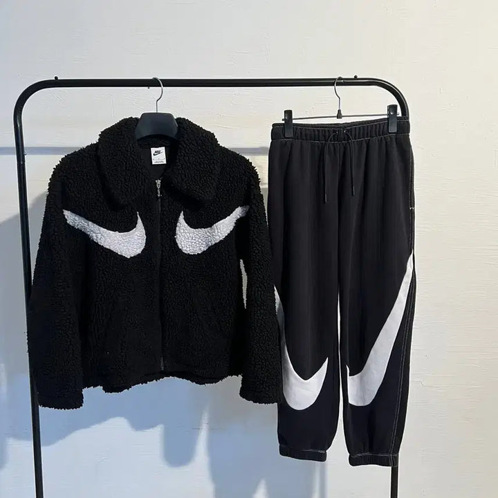 [BUNJANG] Nike Double Swoosh Fleece Jacket &amp; Pants Set-Up (Men&