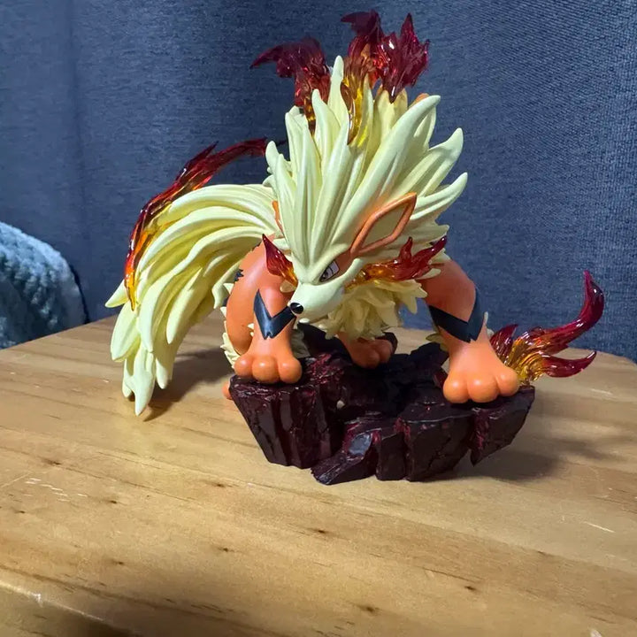 [BUNJANG] Rocketdan Studio Arcanine Resin Statue / 포켓몬스케일월드 레진 로켓단스튜디오 윈디 단품