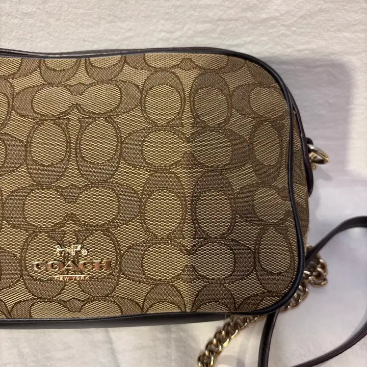 [BUNJANG] Coach Signature Camera Crossbody Bag / 코치 시그니처 카메라 크로스백 가방