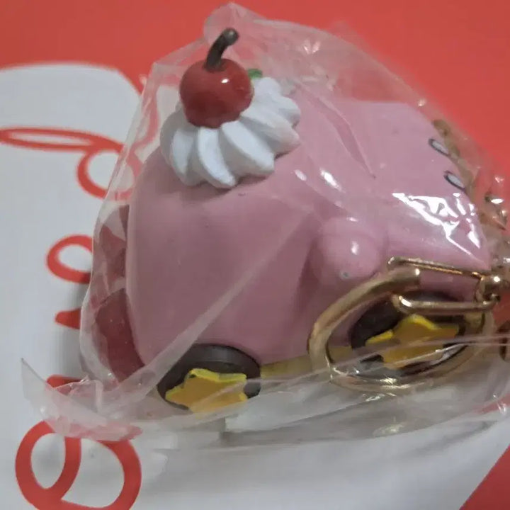 [BUNJANG] Kirby Cafe Car Keychain / 별의커비 카페 자동차 키링