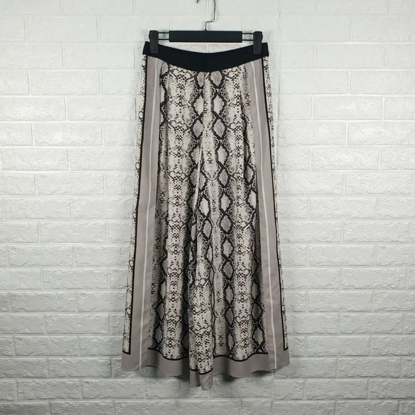 [BUNJANG] DOHO Back Banding Wide Pants Size 26-27 / [26-27]도호 뒷밴딩 와이드 팬츠