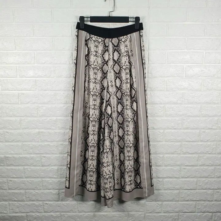 [BUNJANG] DOHO Back Banding Wide Pants Size 26-27 / [26-27]도호 뒷밴딩 와이드 팬츠