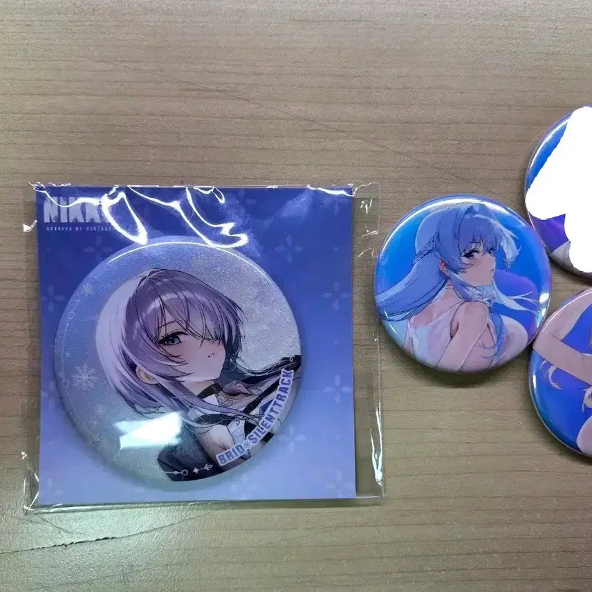 [BUNJANG] Nikke 2nd Exhibition Badge &amp; 2025 AGF Breed Badge / 니케 2nd전시회 벳지 및