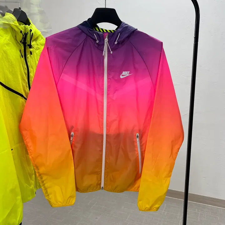 [BUNJANG] Nike Sunset Gradient Windrunner Jacket / M 나이키 선셋 그라데이션 윈드러너 바람막이