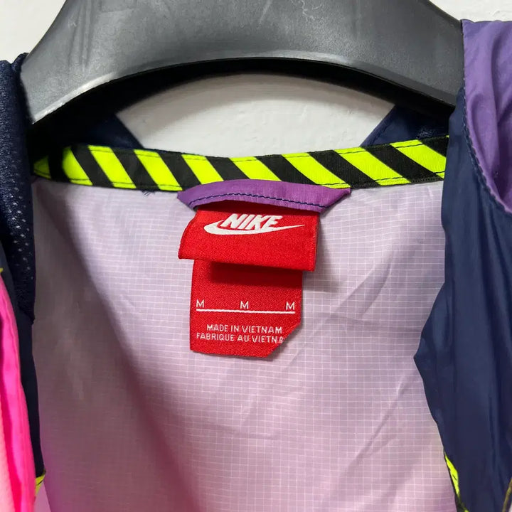 [BUNJANG] Nike Sunset Gradient Windrunner Jacket / M 나이키 선셋 그라데이션 윈드러너 바람막이