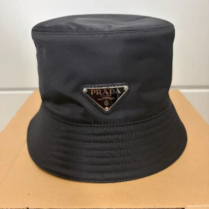 [BUNJANG] Prada L+ Nylon Bucket Hat Black / 새상품)정품 프라다 리나일론 버킷햇 모자 블랙 PRADA