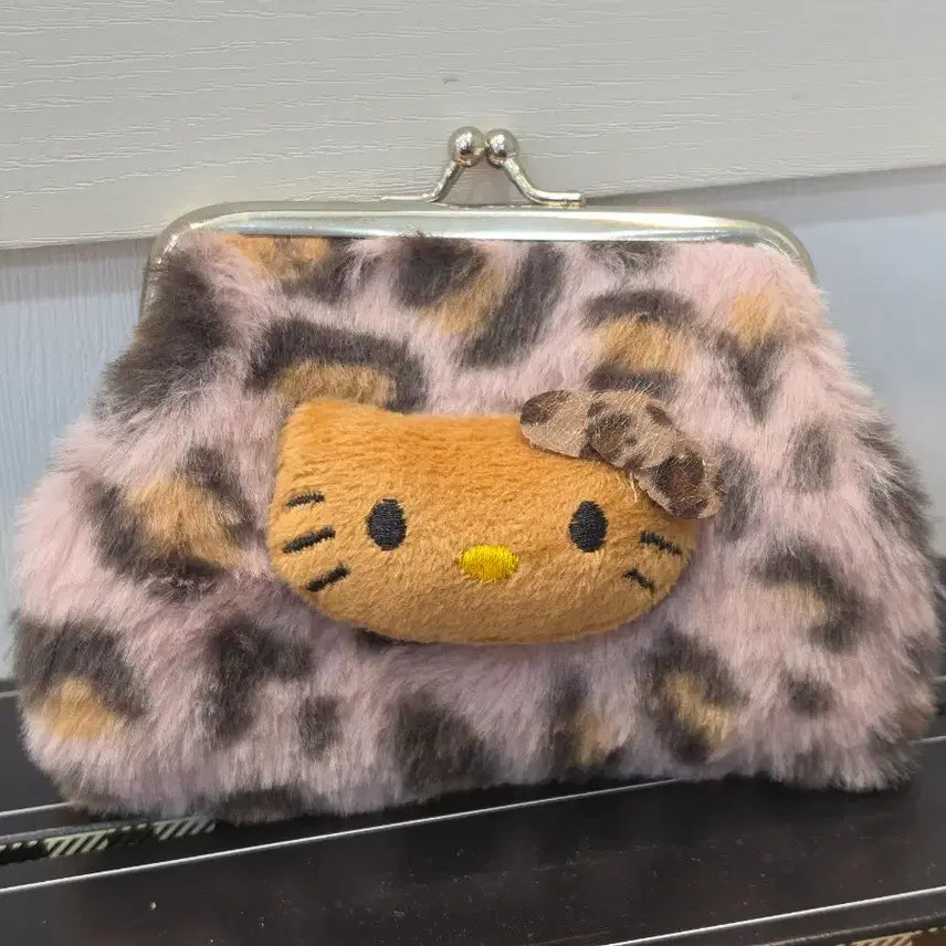 [BUNJANG] Tanning Hello Kitty Leopard Print Mini Pouch Wallet / 태닝 헬로키티 호피 미니 파우치 지갑