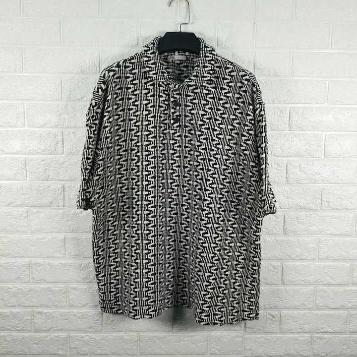 [BUNJANG] ZARA Short Sleeve Knit Polo Shirt / [100]자라 반팔 카라 니트티