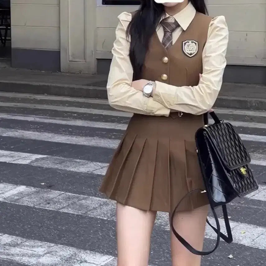 [BUNJANG] Preppy Look School Uniform Rental Set / 졸업사진 프레피룩 대여
