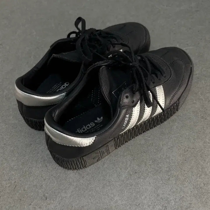 [BUNJANG] Adidas Samba Black Silver 225 / 아디다스 삼바 블랙 실버 225