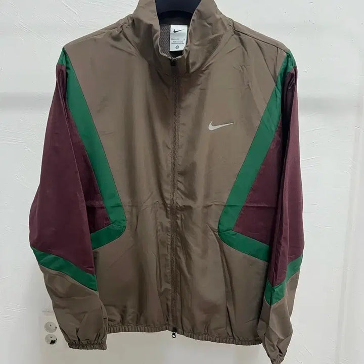 [BUNJANG] Nike Woven Windrunner Jacket XL / 새상품XL 나이키 우븐 윈드러너 바람막이