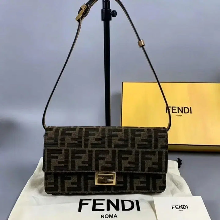 [BUNJANG] Fendi FF Logo Bag / 펜디 가방