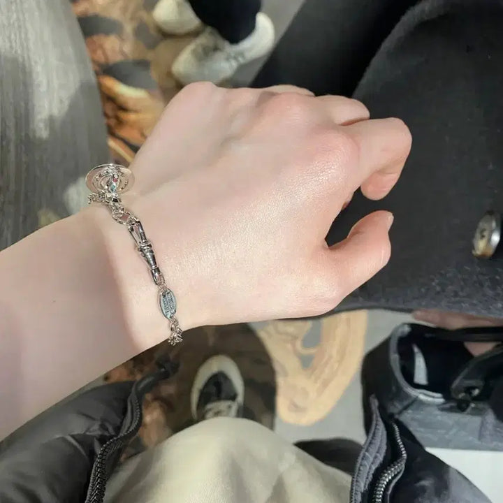 [BUNJANG] Vivienne Westwood Saturn Silver Bracelet / 비비안 웨스트우드 패션 새턴 실버 팔찌