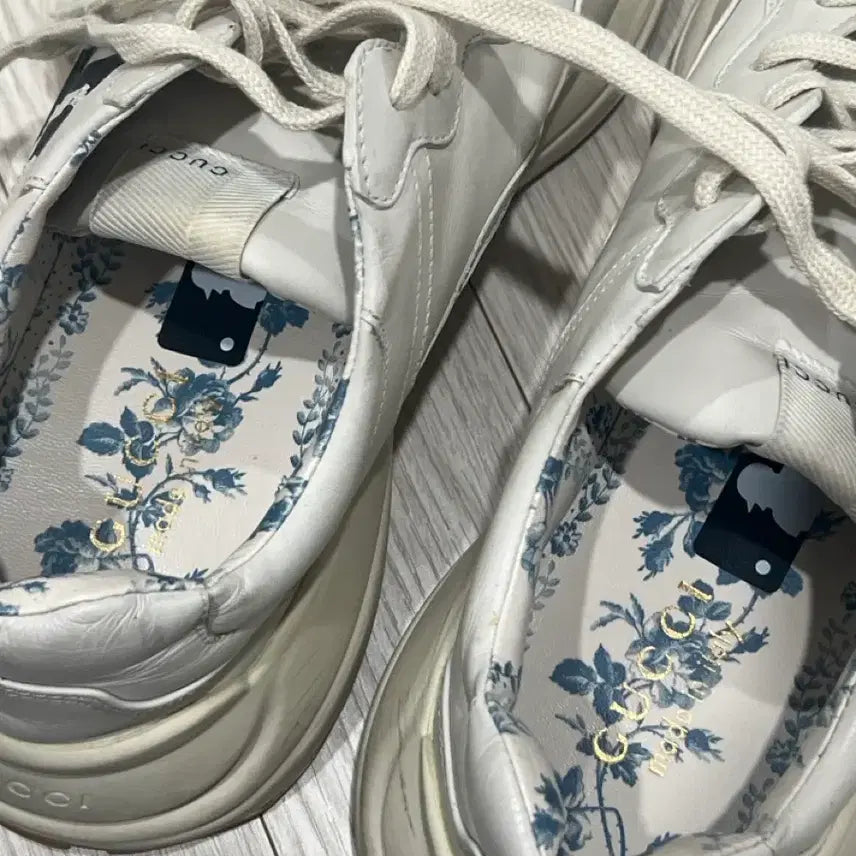 [BUNJANG] Gucci Rhyton NY Yankees Sneakers / 구찌 라이톤 NY Yankees 스니커즈