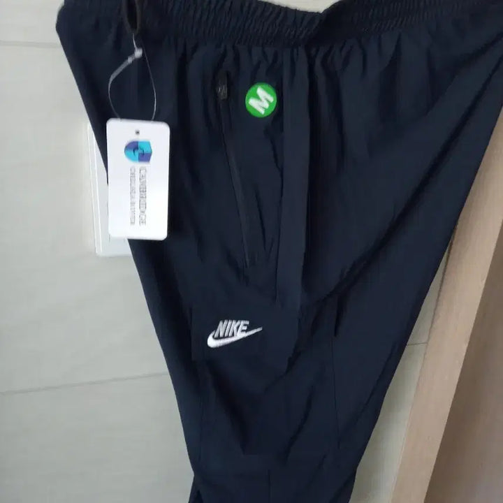 [BUNJANG] Nike Navy Cargo Training 7/8 Length Pants (M) New / 나이키 네이비 카고 트레이닝 7부 M 새상품