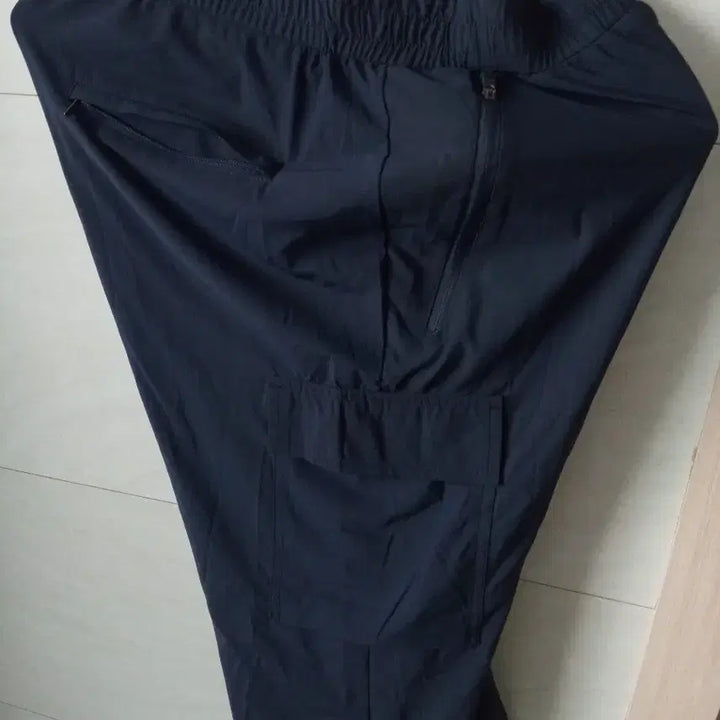 [BUNJANG] Nike Navy Cargo Training 7/8 Length Pants (M) New / 나이키 네이비 카고 트레이닝 7부 M 새상품