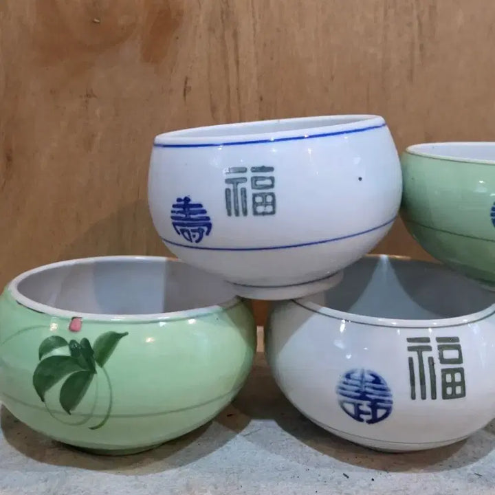 [BUNJANG] Set of 7 Omelet Bowls in Various Sizes / 외사기 사이즈별 오목그릇 7점