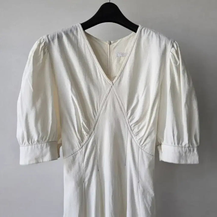 [BUNJANG] KATE Puff Sleeve Long Dress - Ivory / KATE 아이보리 퍼프소매 롱 원피스-F(새상급)