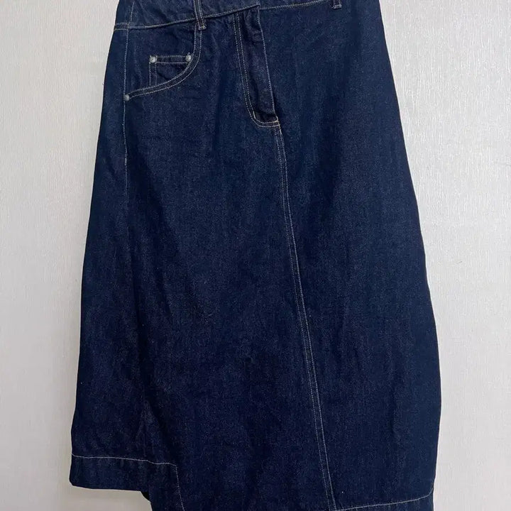 [BUNJANG] Vivienne Westwood Uneven Hem A-Line Denim Skirt / 비비안웨스트우드 언이븐 헴 데님 스커트 36