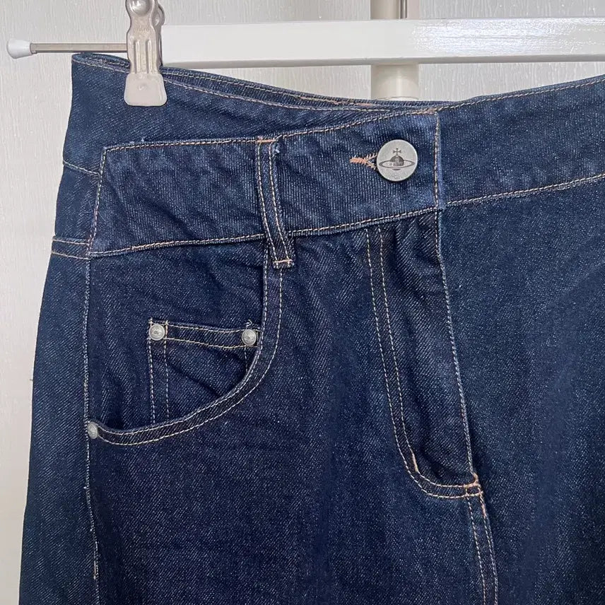 [BUNJANG] Vivienne Westwood Uneven Hem A-Line Denim Skirt / 비비안웨스트우드 언이븐 헴 데님 스커트 36