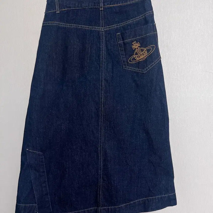 [BUNJANG] Vivienne Westwood Uneven Hem A-Line Denim Skirt / 비비안웨스트우드 언이븐 헴 데님 스커트 36