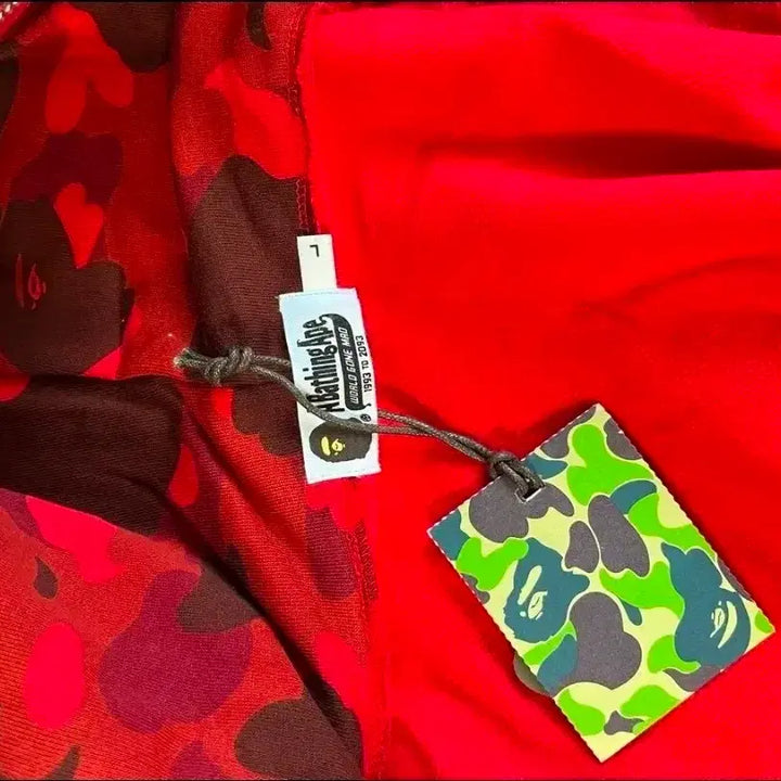 [BUNJANG] BAPE Red Camo Shark Full Zip Hoodie / BAPE 레드 카모 샤크 후드 집업 적계