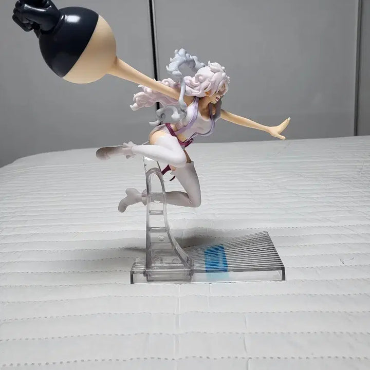 [BUNJANG] One Piece Nicobrobin Figure (A Prize, Unsealed) / 개봉품 A상 니카보니