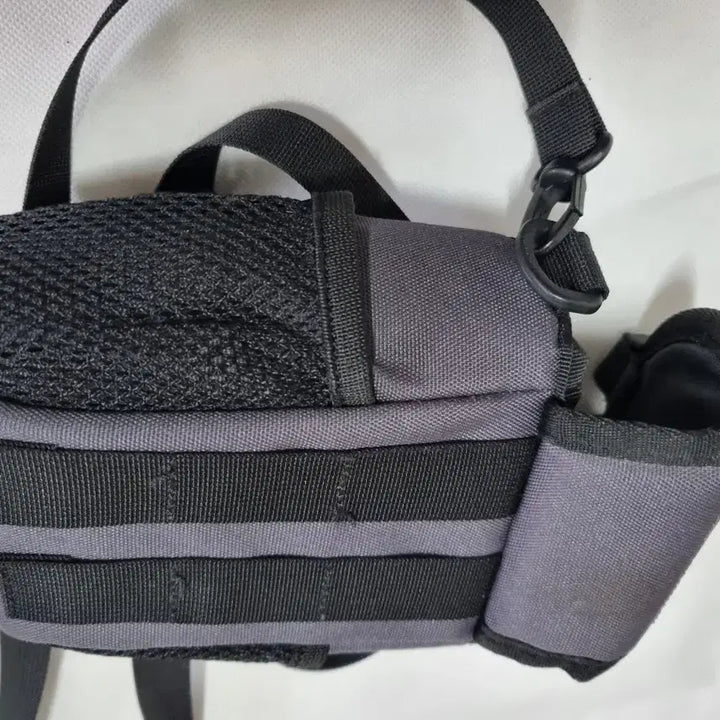 [BUNJANG] The North Face Mini Crossbody Bag / 노스페이스 크로스백 미니 가방