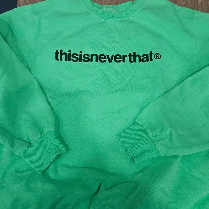 [BUNJANG] Thisisneverthat Embroidered Logo Fluorescent Sweatshirt XL / (XL) 디스이즈네버댓 형광 맨투맨 1회실착