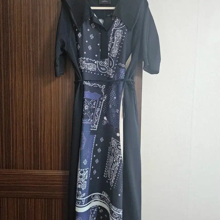 [SOLD OUT] 한섬 래트바이티  페이즐리 원피스