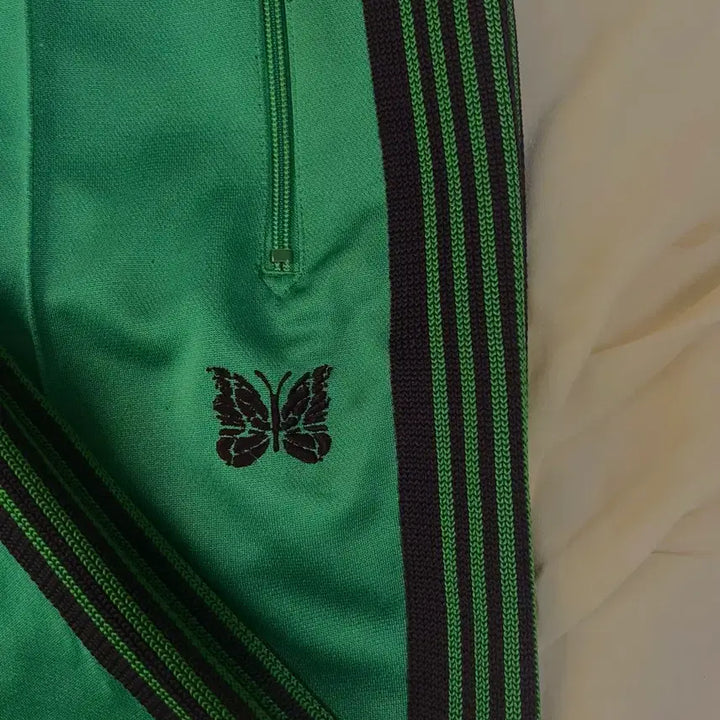 [BUNJANG] Needles Track Pants Straight M Emerald / 니들스 트랙팬츠 스트레이트 M 에메랄드