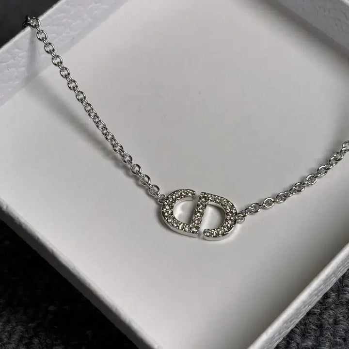 [BUNJANG] Dior Clair D Lune Necklace Silver-Tone Metal &amp; Crystal / 디올 cd 목걸이 정품