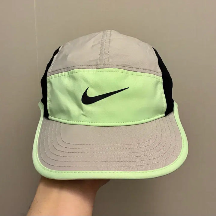 [BUNJANG] Nike Dri-FIT Fly Unstructured Swoosh Camp Cap / (M~L)나이키 드라이 핏 플라이 언스트럭처 스우시 캠프캡 러닝캡