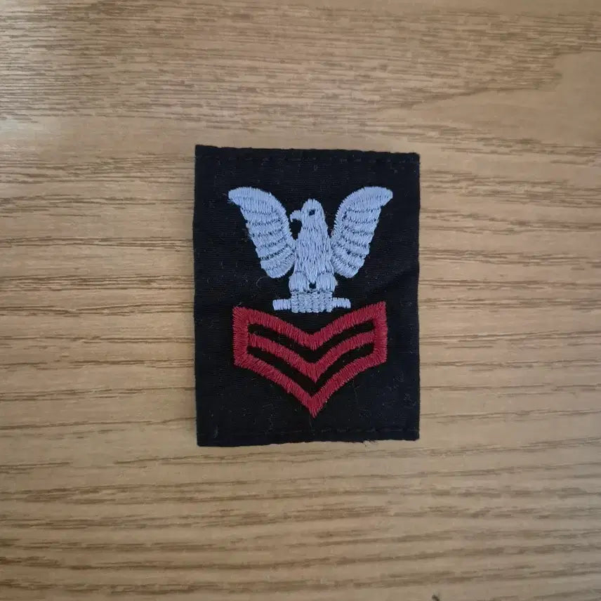 [BUNJANG] US Navy Petty Officer 2nd Class Rank Insignia (NWU III) / NWU III 미 해군 중사 계급장