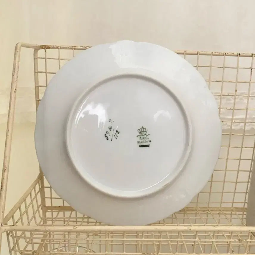 [BUNJANG] German Old Antique Daisy Flower Decorative Plate / 독일 올드 앤틱 데이지꽃 장식접시
