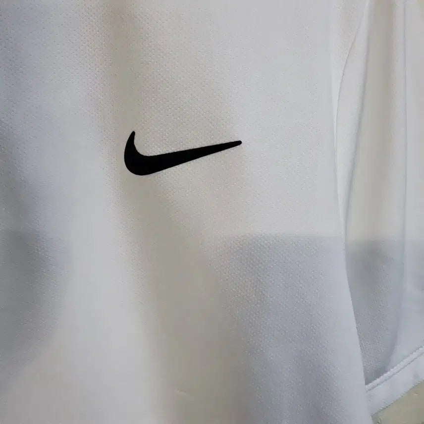[BUNJANG] Nike Dri-FIT Swoosh White Polo T-Shirt L / 나이키 드라이핏 스우시  화이트 카라 반팔티 L