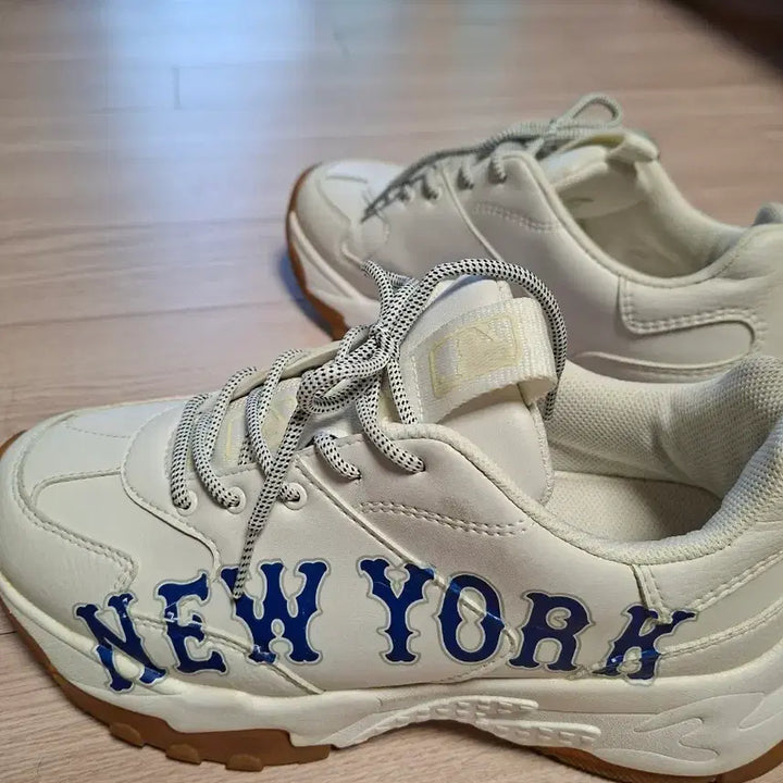 [BUNJANG] MLB New York Sneakers / MLB 뉴욕  운동화