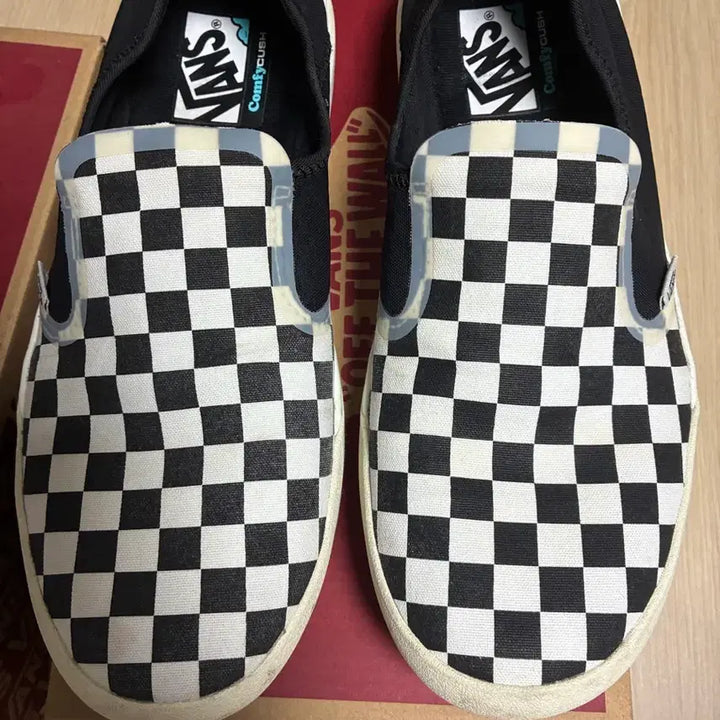 [BUNJANG] Vans Comfy Kush Old Skool Sneakers (Size 270 / Fits 260) / 반스컴피쿠시원 270 (실사이즈 260)