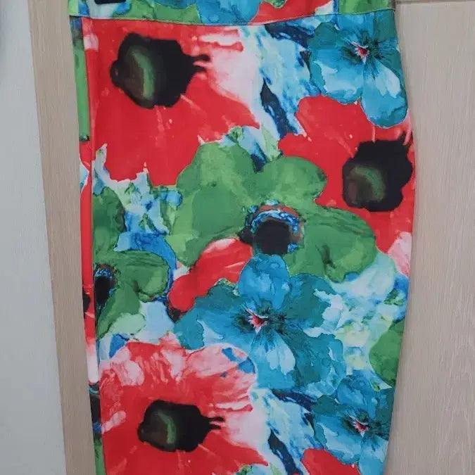 [BUNJANG] Floral Pattern Skirt / 화려한 플라워 패턴 스커트
