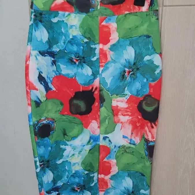 [BUNJANG] Floral Pattern Skirt / 화려한 플라워 패턴 스커트