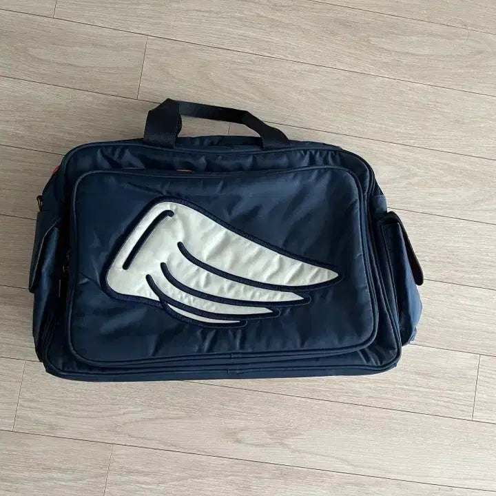 [BUNJANG] Googims Fly Boston Bag Cross Bag / 구김스 플라이 보스턴백 크로스백 판매