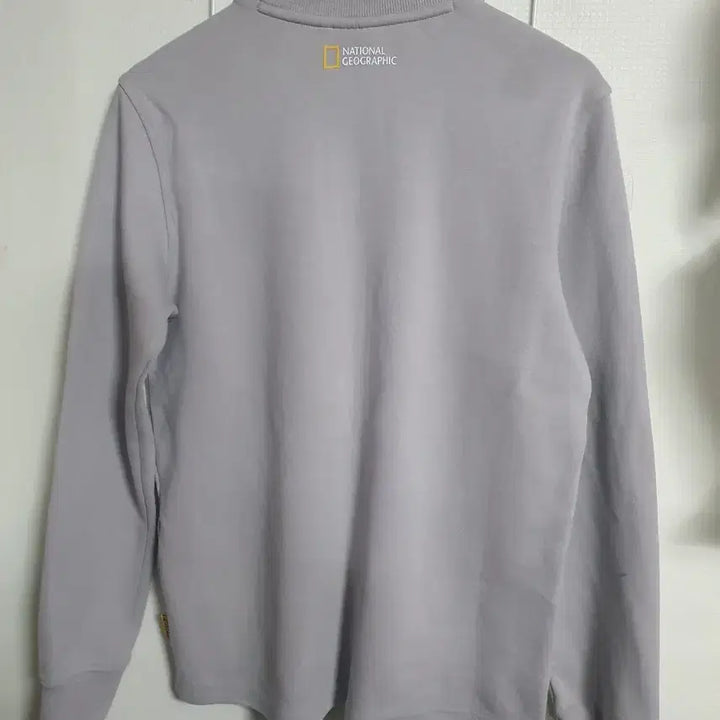 [BUNJANG] National Geographic Crewneck Sweatshirt Medium / 내셔널지오그래픽 맨투맨 95M