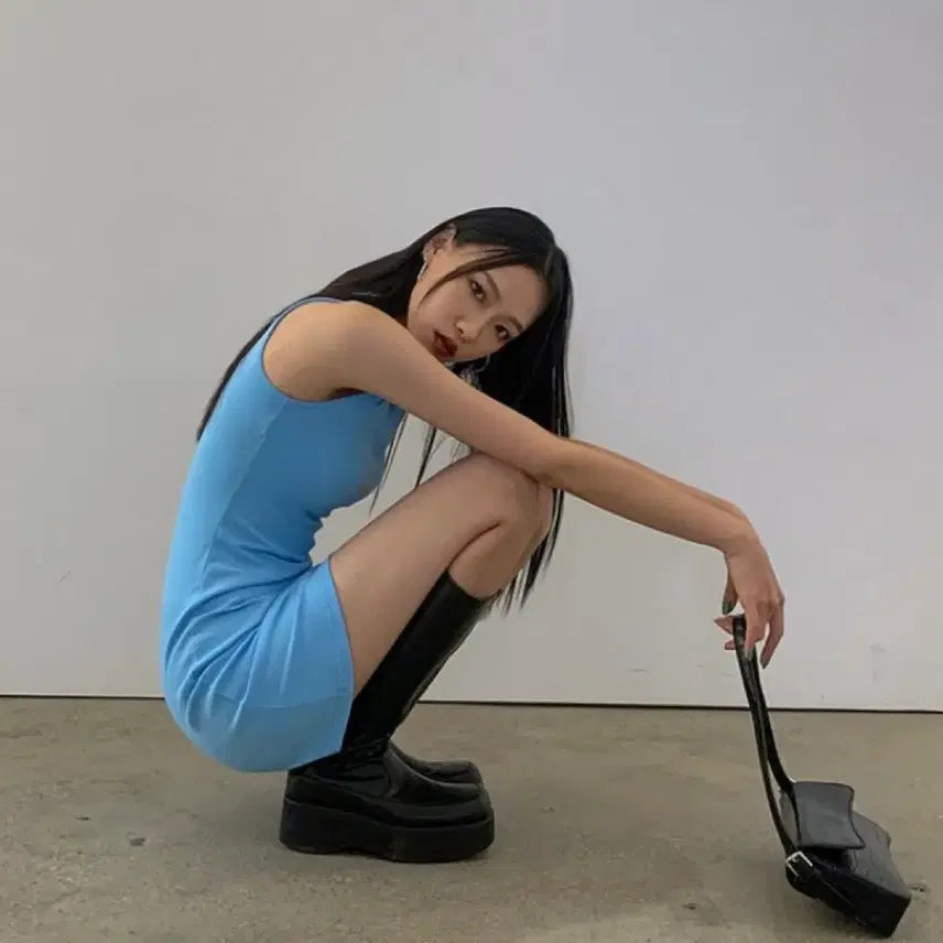 [BUNJANG] Black Up For You Kara Sleeveless Dress / 블랙업 포리유 카라 나시 원피스 / 에이블리 지그재그 미니원피스 민소매