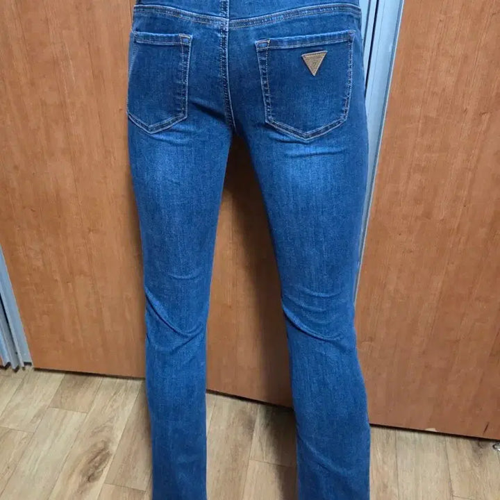 [BUNJANG] GUESS Ross Angelis Span Leather Patch Jeans - Size 29 / GUESS게스로스엔젤리스스판가죽패치청바지29입니다