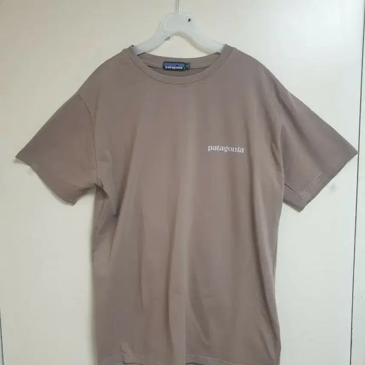 [BUNJANG] Patagonia Beige Short Sleeve T-Shirt L / [여성] 파타고니아 베이지 반팔티 L