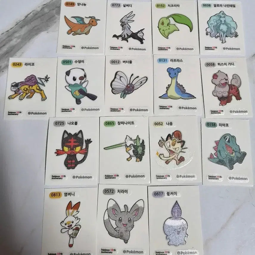 [BUNJANG] Pokemon 30th Anniversary Stickers (16 pcs) / 포켓몬 30주년 띠부씰 16장  장당 2천원