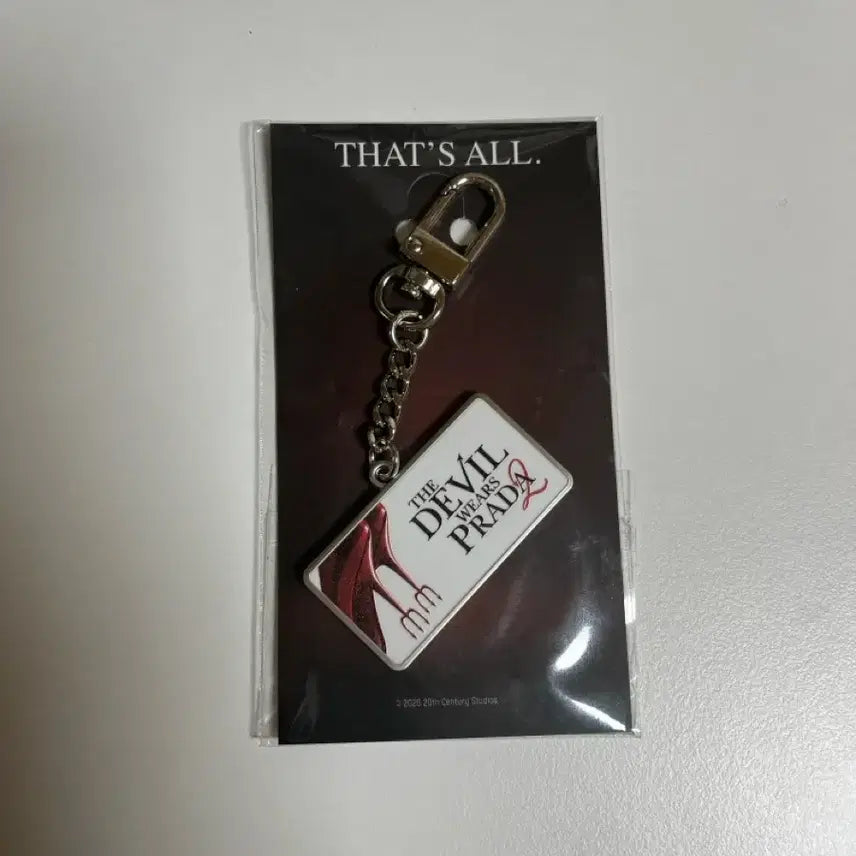 [BUNJANG] The Devil Wears Prada 2 Megabox Movie Title Keyring / 악마는 프라다를 입는다 2 무비타이틀 키링 메가박스