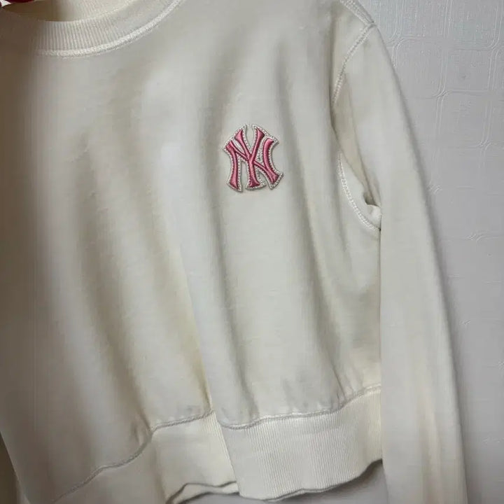 [BUNJANG] MLB New York Yankees Cropped Sweatshirt / mlb 엠엘비 크롭 맨투맨